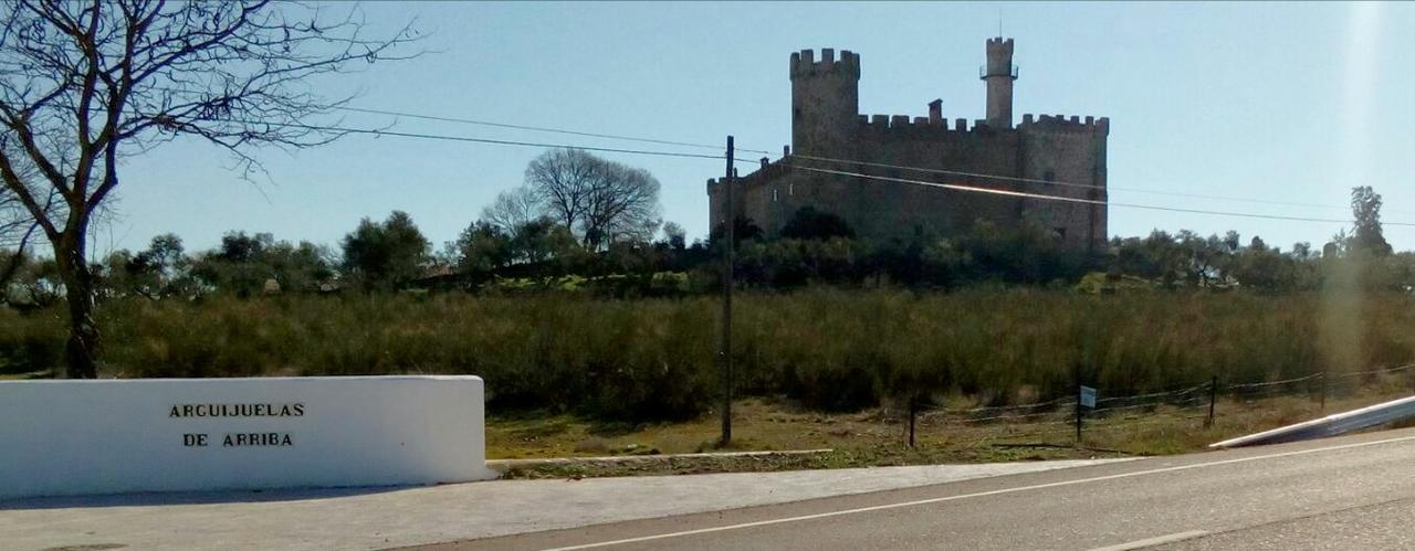 Casa Rural Castillo De Caces Dış mekan fotoğraf